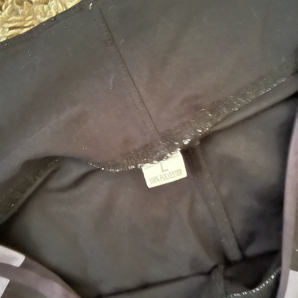 Ladies Black Yoga Pants, size Lg, not sure of brand - Picture 6 of 6